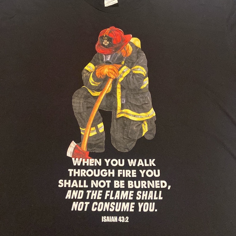 Fireman Size 3XL Shirt - Picture 2 of 7